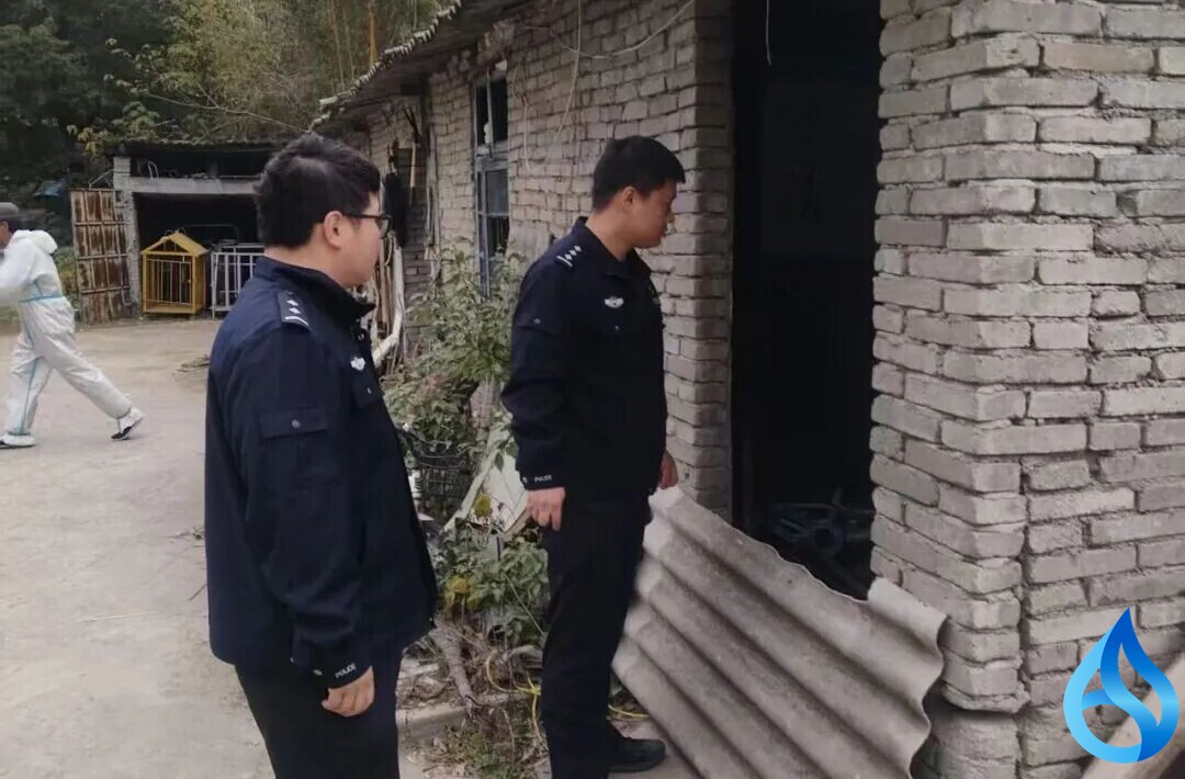 团风公安雷霆出击