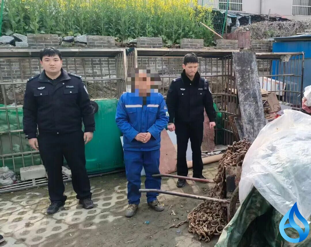 “消失”的防滑链，团风警方快速归位！