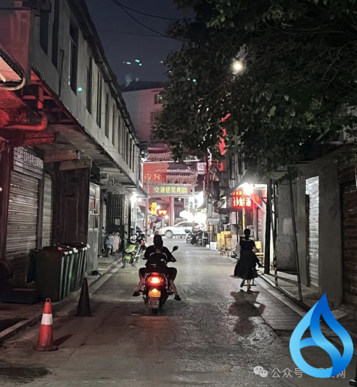 点亮了黄州几代人回忆的那条老街