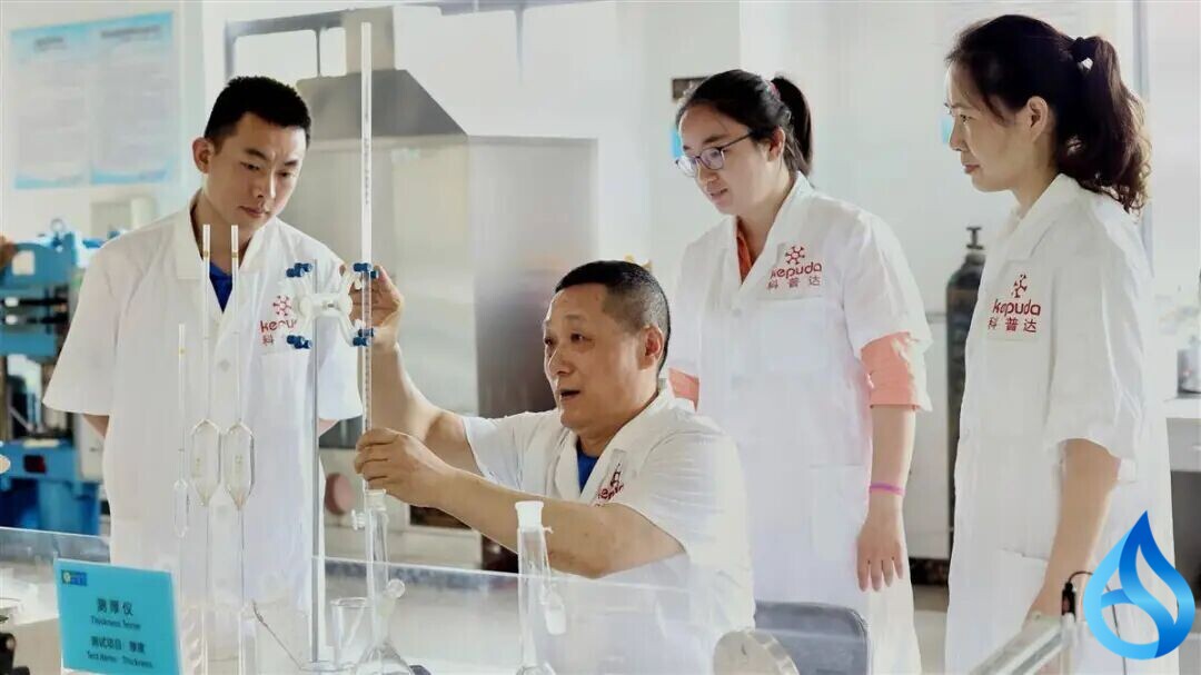 黄梅双百亿产业集群蓬勃成长